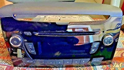  LANCIA YPSILON  RADIO+ CD +MP3+ AUX+CODE - Immagine 1 di 3