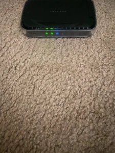 Netgear Wireless Router N150 150 Mbps 4-Port 10/100 (WNR1000) - Picture 1 of 3