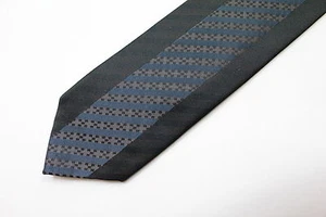 GM men's silk neck tie made in Italy - Picture 1 of 4