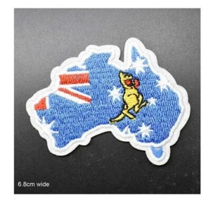 AUSTRALIA BOXING KANGAROO IRON ON SEW ON EMBROIDERED PATCH AUSSIE MAP - Bild 1 von 1