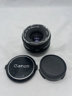 Canon FD 28mm 1:3.5 Gran Angular, Lente de Enfoque Manual - Negro / Excelente Estado Foto 1 de 4