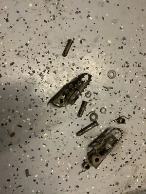 2000 yamaha ttr90 foot pegs left right - Image 1 of 2