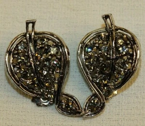 SCHÖNE VINTAGE STRASS CLIP OHRRINGE SILBER MIT DUNKLEN SILBERSTEINEN - Bild 1 von 7