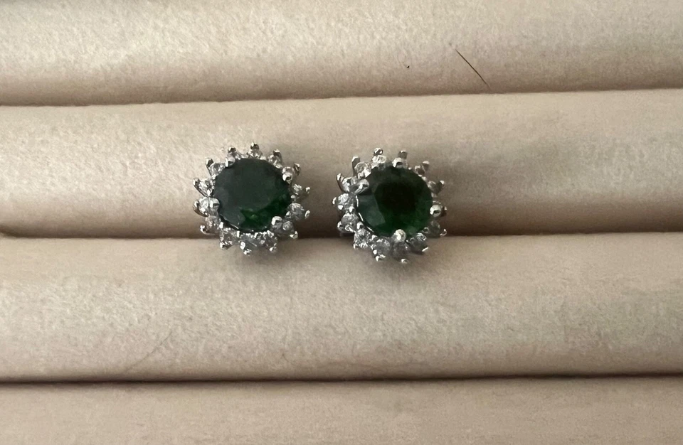 Pendientes de diopsido de cromo 3,60 ctw 0,35 ctw circón redondo rodio sobre SS Foto 1 de 1