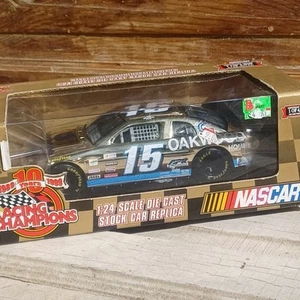 Racing Champions #15 Ken Schrader Oakwood Homes 1999 1/24 - Picture 1 of 4