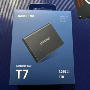 Samsung T7 Portable SSD Drive, 1TB SSD Drive for Windows, MacOS, Android, New - Bild 1 von 2