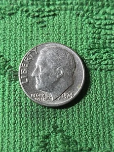 1974 P Roosevelt Dime Circulated - Picture 1 of 2