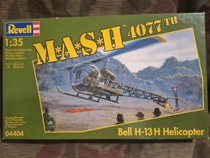 Revell 04404 MASH 4077th Bell H-13 H Helicopter 1:35 Modellbausatz RAR Selten! - Picture 1 of 4
