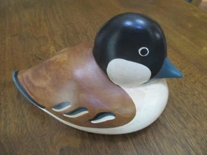 FIGURA DE PATO DE ARCILLA DE COLECCIÓN TALLADA A MANO, PINTADA A MANO 5"" de alto X 8"" de largo x 4"" de ancho - Imagen 1 de 12