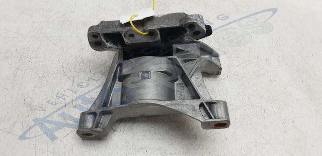 PEUGEOT 308 Mk2 T9 2013-2021 RIGHT UPPER PART NUMBER 9820296280 