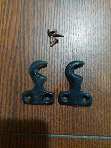 Vtg antique Singer treadle sewing machine drawer frame brackets hooks cast iron - Picture 1 of 4
