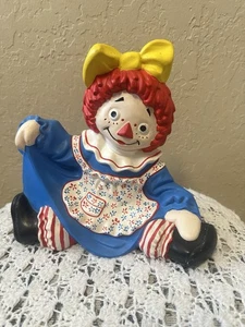 Estatuilla de cerámica Byron Mold B18 vintage 1970 Raggedy Ann nostálgica coleccionable - Imagen 1 de 10