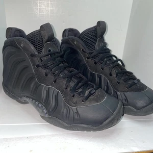Nike Foamposite Little Posite taglia unica 4,5 anni premium antracite ~ usate - Foto 1 di 19