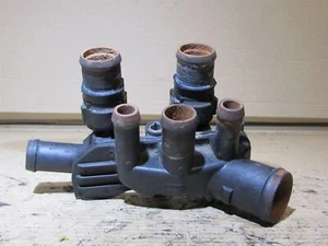 Range Rover L322 3.6 Motor Refrigerante Tubo Manguera Brida 6H4Q-121144-CC - Imagen 1 de 8
