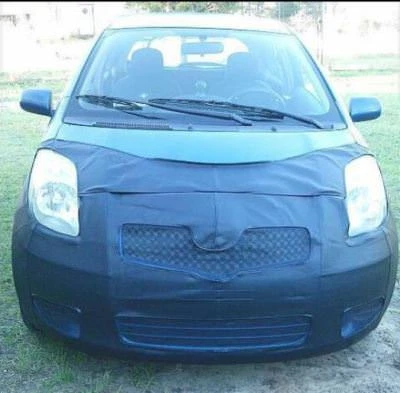 Sujetador con cubierta de máscara frontal Lebra para Toyota Yaris 2007-2008 modelo de 3 puertas liftback Foto 1 de 4