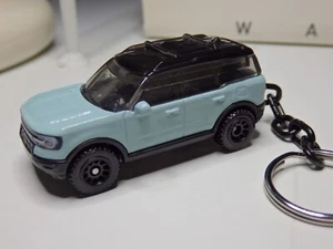 Matchbox 2022 Ford Bronco Sport 4WD Off-Road with a Keychain Car Keyring - Picture 1 of 4