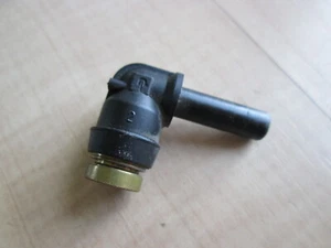 Peterbilt 90-Deg Elbow Air Line Fitting DOT approved 1/4" O.D. Line #M148BC - Picture 1 of 5