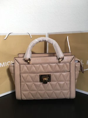 Nuevo con etiquetas Bolso Mensajero Michael Kors VIVIANNE Acolchado SM TZ Charol OYSTER $348 Foto 1 de 4