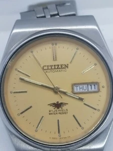 Reloj Pulsera Citizen Vintage Movimiento Automático 8200 Día y Fecha 21 Joyas Hecho en Japón - Imagen 1 de 11