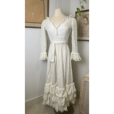 VINTAGE GUNNE SAX Inspired Bohemian Wedding Dress, Unique Bridal Gown For Women  - Image 1 of 4