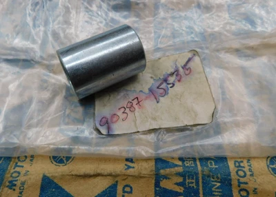 NOS OEM Front Wheel Axle Collar Yamaha TT500 YZ125 YZ250 YZ465 YZ490 XT600 - Изображение 1 из 2