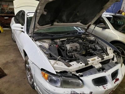 Passenger Front Spindle/Knuckle With ABS Opt JL9 Fits 01-05 CENTURY 1161799 - Изображение 1 из 4