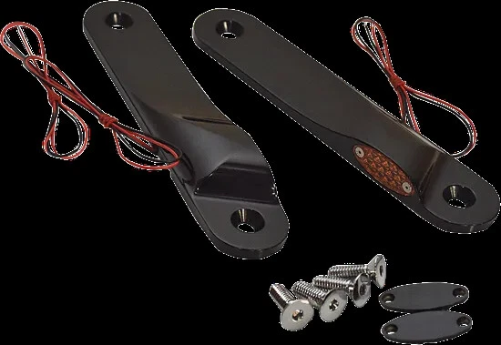 Черные передние светодиодные указатели поворота Pro One для Harley Ultra Classic низкие 15–16 - Изображение 1 из 4