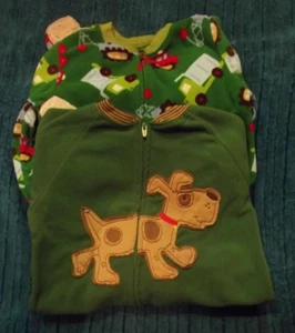 Size 3T Blanket Pajamas 2 Pr. Carters green ,brown puppy & green cranes tractors - Picture 1 of 6