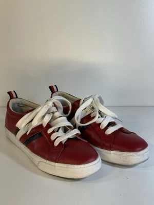 Tommy Hilfiger Mujer Clásico Zapatillas Rojas con Rayas Blancas y Azules Talla US8 Foto 1 de 4