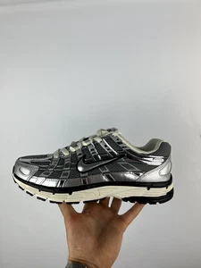 Nike P6000 "Metallic Silver" mehrere Größen | Lieferung am nächsten Tag - Bild 1 von 10
