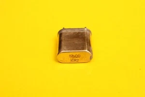 CRISTAL - QUARTZ - 5500 kHz - 5,50 MHz - Boîtier CR-18/U - GRC-9 - Zdjęcie 1 z 2