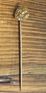 Antique 18k Yellow Gold Stick Pin Crescent Moon & Star with Seed Pearls 2 grams - Picture 1 of 9