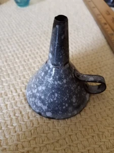 Vintage Grey Speckled Enamelware Miniature Funnel 2.5 Inches - Picture 1 of 6