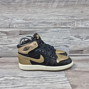 Nike Jordan 1 Retro High OG 'Black Metallic Gold' Size 13C Boys Shoes Sneakers - Picture 1 of 12