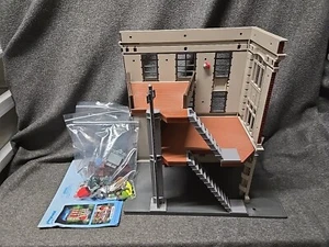 2017 Playmobil Ghostbusters Terror Dogs Venkman Dana 9223 Incomplete - Picture 1 of 21