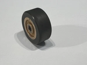 Sony TC-377 Reel to Reel Tape Recorder Pinch Roller - Picture 1 of 4