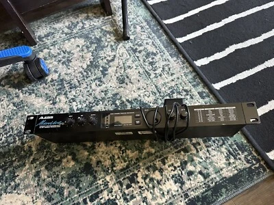 Alesis Microverb 4 Preset Programmable 18 Bit Signal Processer - Image 1 of 4