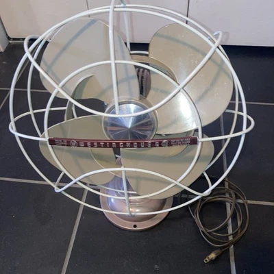 Vtg WORKING WESTINGHOUSE DECO TEAR DROP OSCILATING ELECTRIC FAN USA - image 1 of 4