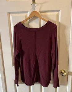 MICHAEL KORS Burgundy Lightweight Pullover Sweater Scoop Neck Size Large - Picture 1 of 7