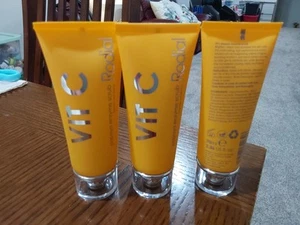 LOT/3 RODIAL VIT C PAPAYA ENZYME SCRUB Brighten & Renew 2.36oz/ 70ml SEALED - Picture 1 of 1