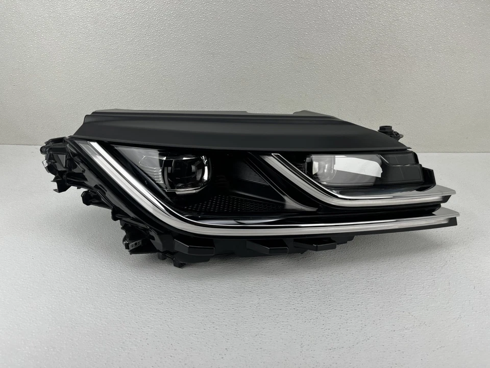 ¡BONITO! Faro LED lado derecho pasajero Volkswagen Arteon 2019-2023 OEM Foto 1 de 4
