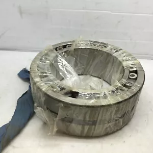 Spherical Roller Bearing, Double Row 24040 CC/W33 - Picture 1 of 3