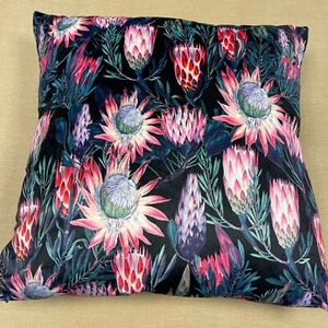Hand Made Double Sided Velvet - Large Cushion Cover with Protea Flowers - Picture 1 of 5