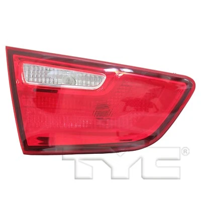 Conjunto de luces traseras TYC para 14-15 Kia Optima 17-5532-00-9 Foto 1 de 4