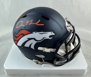 MINI CASCO FIRMADO POR DRE GREENLAW AUTOGRAFIADO DENVER BRONCOS CERTIFICADO DE AUTENTICIDAD BAJO - TINTA NARANJA - Imagen 1 de 2