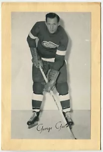 1944-64 Bee Hive Hockey Photo - George Gee Detroit Red Wings - Picture 1 of 2