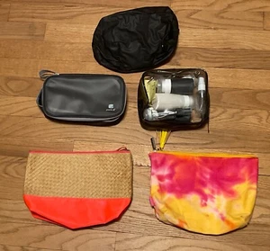 Travel Accessories - Electronics Kit, Travel Containers, Travel Pouches - Picture 1 of 7