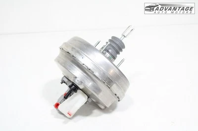 Nissan Pathfinder 2022-2025 cilindro maestro y refuerzo de freno y depósito OEM Foto 1 de 4