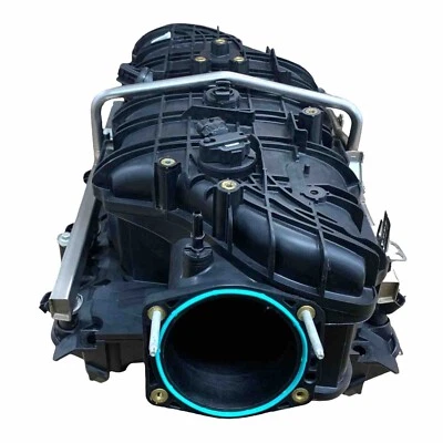 Genuine GM 6.0L 6.2L Intake Manifold Square Port w/ Fuel Rails & Injectors - Image 1 of 4