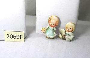 2 ILLUSTRATIONS BY RUTH MOREHEAD PINS ~LITTLE GIRL WITH CAT~ HANDMADE - Picture 1 of 7